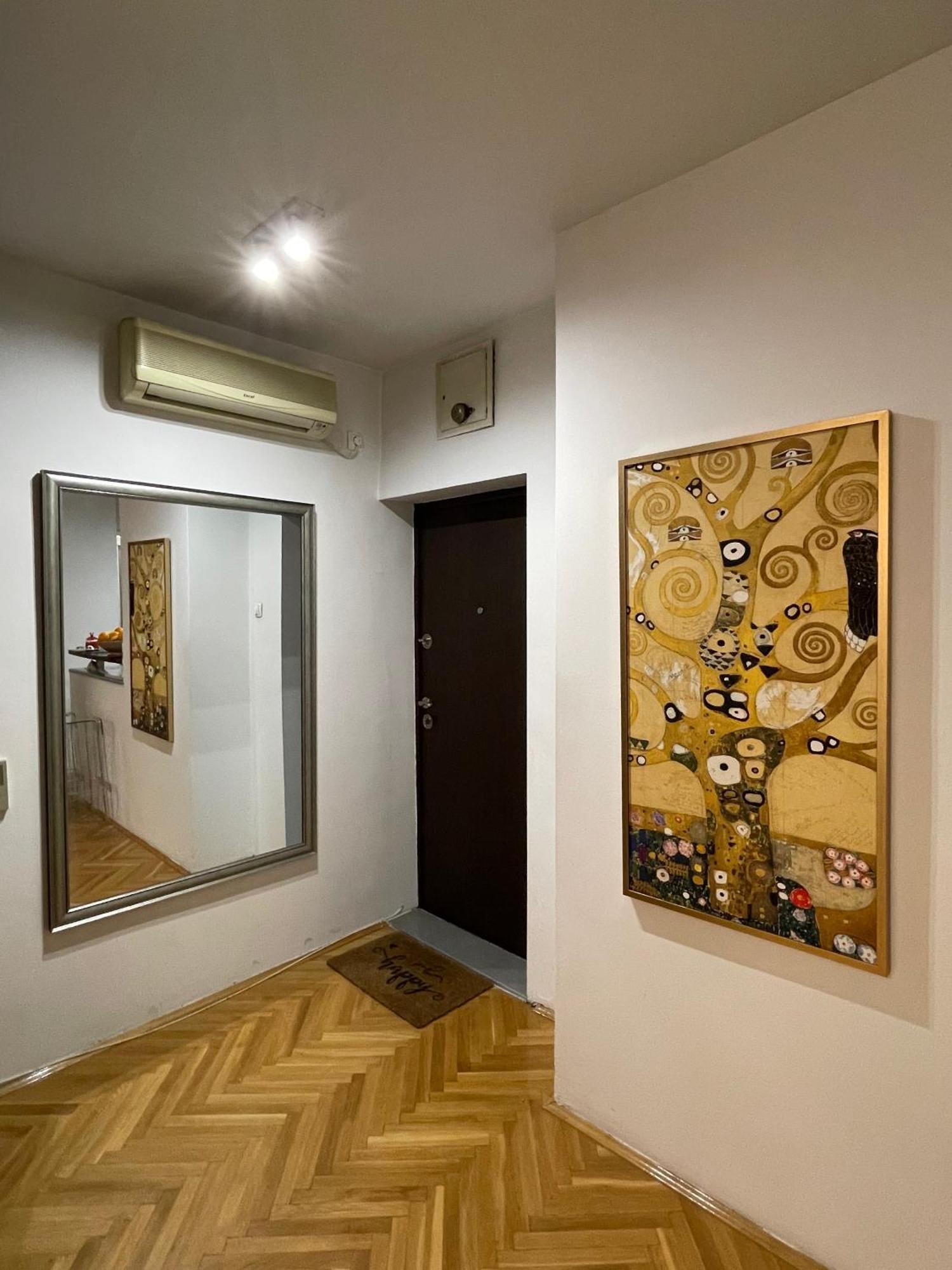 Ruby Luxury Central Apartment Skopje Exterior foto